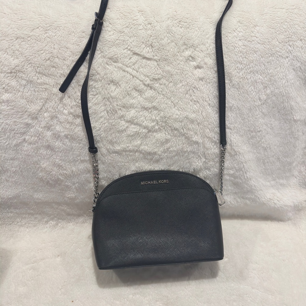 Michael Kors Elegant Black Crossbody Bag